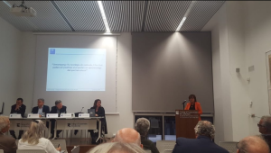 Roser Fernández participa a l'acte del 40è aniversari de la Comissió d'Economia de la Salut del Col·legi d'Economistes