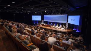 Més de 300 persones assisteixen a la presentació del Projecte +Futur