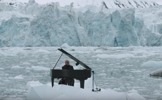 Pianista Ludovico Einaudi. Campanya Greenpeace